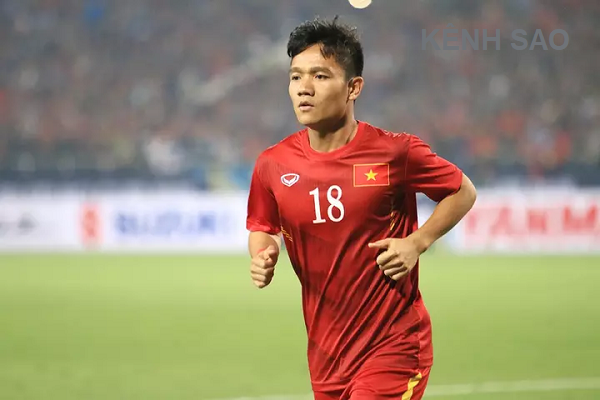 cầu thủ đinh thanh trung là ai