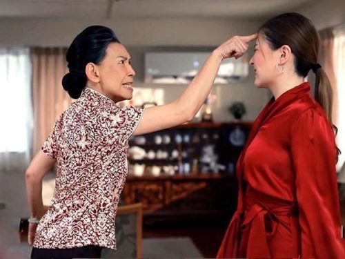 Mẹ chồng chia đất mặt phố, con dâu suýt ngất khi bà lén đem phần đất của mình cho mẹ con người phụ nữ lạ mặt