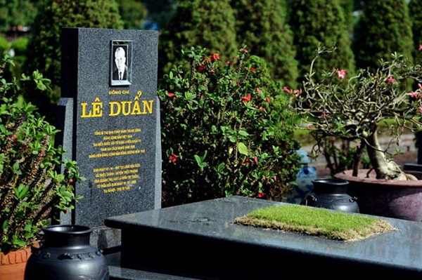 tổng bí thư nguyễn phú trọng an táng tại mai dịch