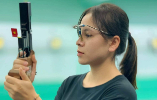 nữ xạ thủ trịnh thu vinh là ai