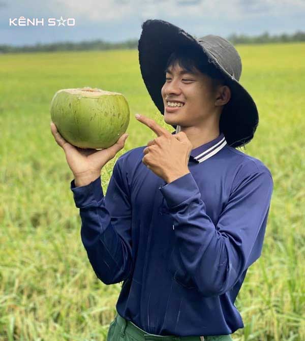 tiểu sử lê tuấn khang