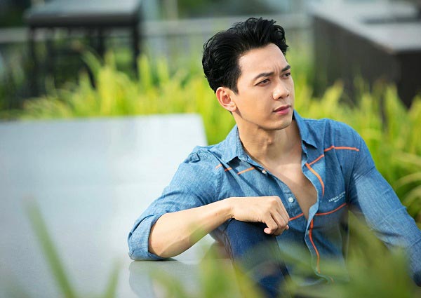 chủ tịch acb đánh bạc