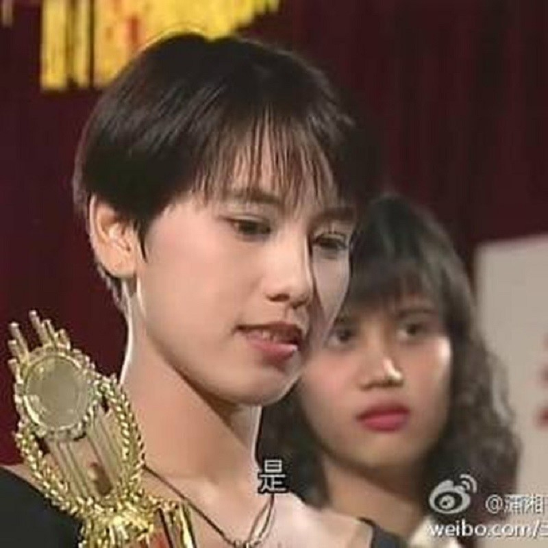 Dư Thiến Văn: Nữ Diễn Viên Hong Kong Bị Cưỡng Dâm Thật Trên Trường Quay, Rút Lui Vĩnh Viễn Khỏi Showbiz Dư Thiến Văn: Nữ Diễn Viên Hong Kong Bị Cưỡng Dâm Thật Trên Trường Quay, Rút Lui Vĩnh Viễn Khỏi Showbiz